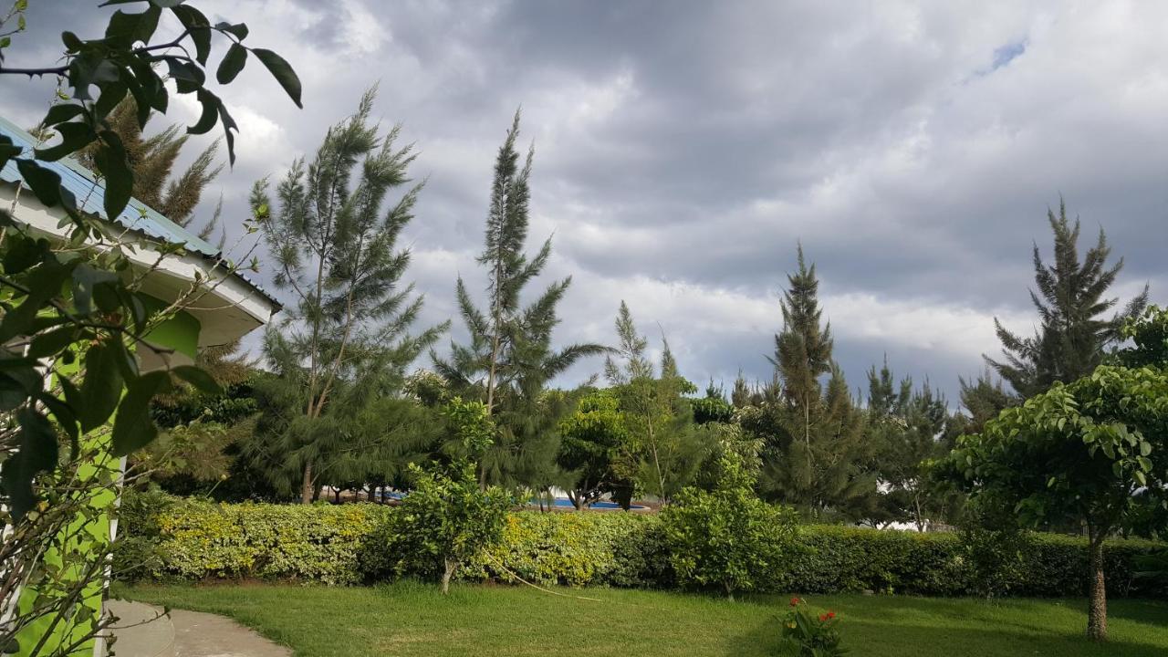 Macarela Inn Sanya Juu Exteriör bild
